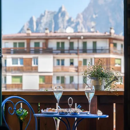 Ambra Cortina Luxury&fashion Cortina d'Ampezzo
